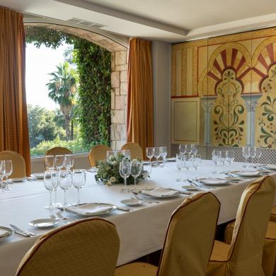 Parador de Cordoba 112 salon arruzafa 35