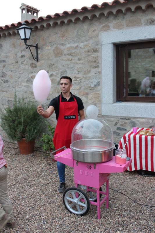 Descubre los Mejores Carritos para Tu Evento 14 algodonera2