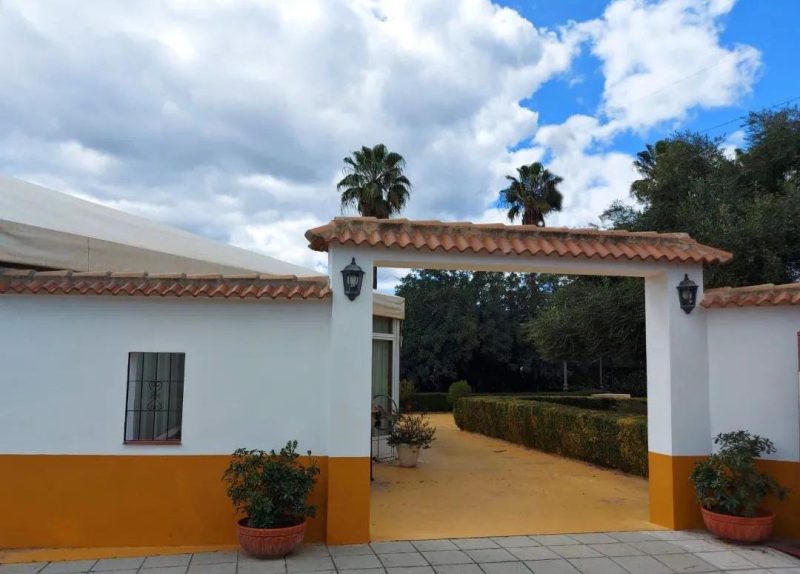 bbcd3418 970e 4a86 91a8 c89b5875f546