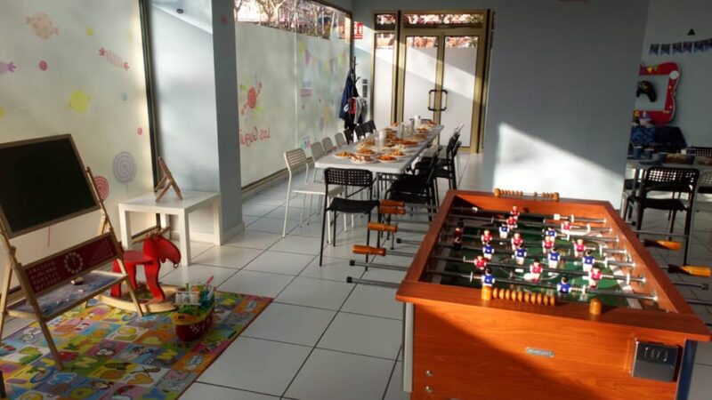 Local los guguis por dentro